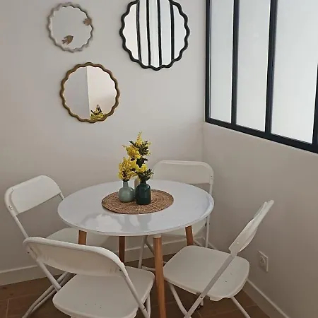 Apartman Elegant And Well-equipped T1 Bis