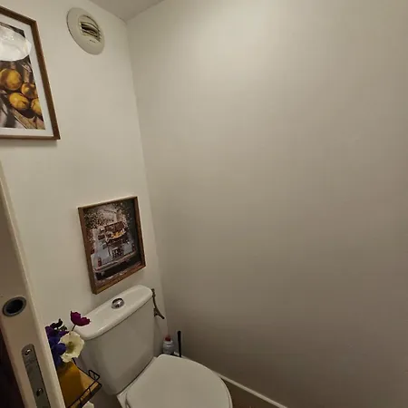 Elegant And Well-equipped T1 Bis Apartman *